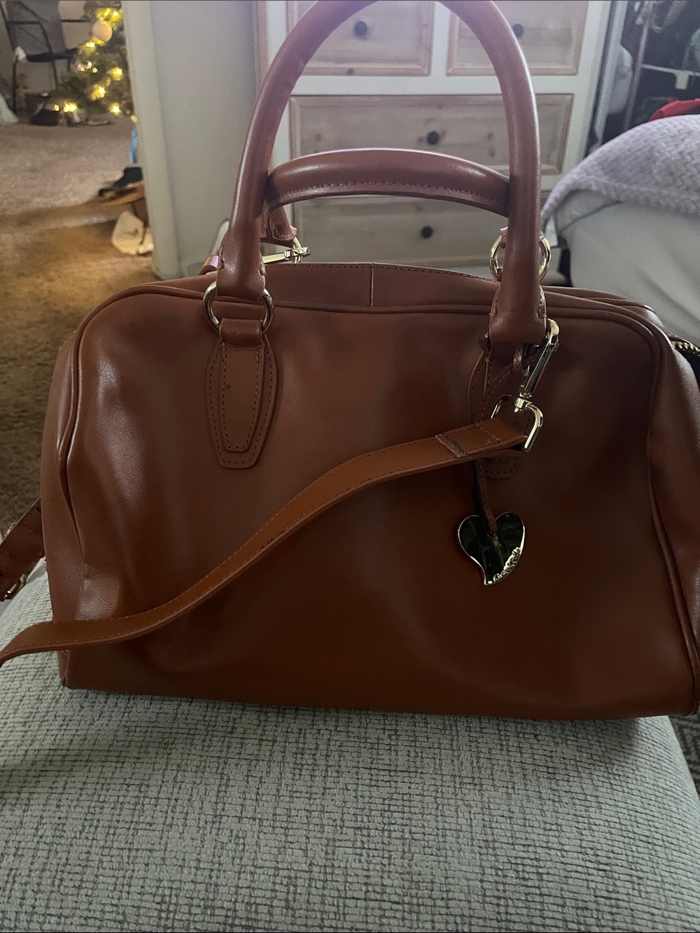 Cuore & Pelle leather satchel with the strap